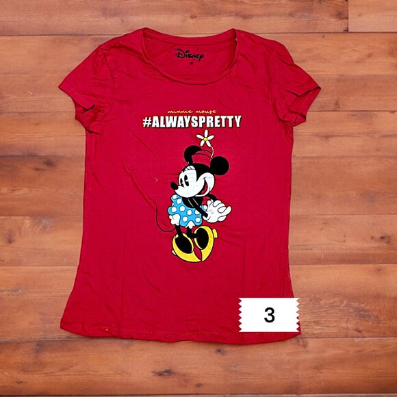 M Disney/marvel/bands/looney tunes/Teen and Women graphic T-shirts NWOT Pick one - Picture 8 of 17